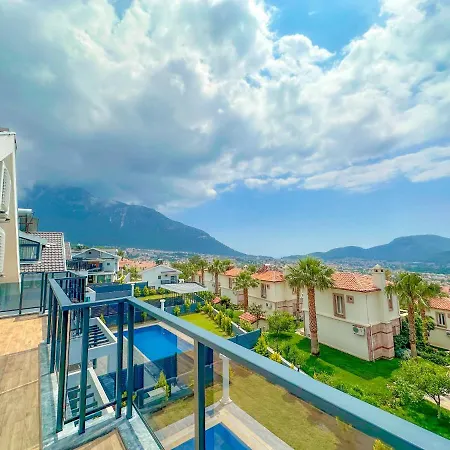 Nokta Park K 4+1 Villa, Oezel Havuzlu Villa